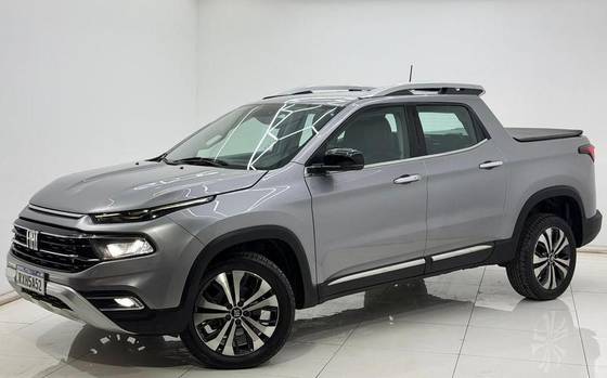 FIAT TORO 2.0 16V TURBO DIESEL VOLCANO 4WD AT9 FIAT TORO 2.0 16V TURBO DIESEL VOLCANO 4WD AT9